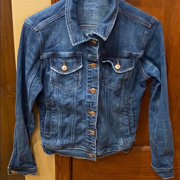 Zara Jackets & Blazers - Zara Basic Denim Jacket